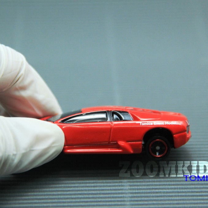 Xe mô hình Tomica Lamborghini đỏ