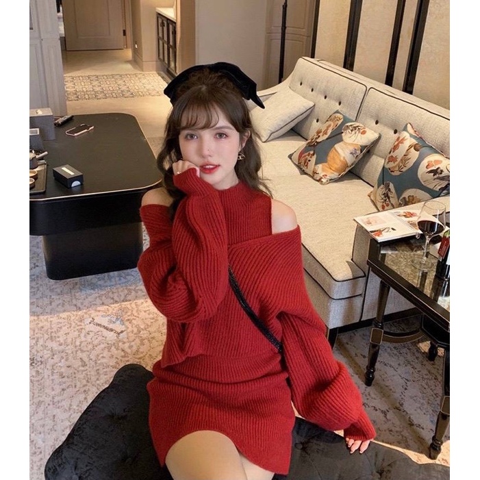 SET ĐẦM ĐỎ KÈM ÁO TAY DÀI TRỄ VAI
