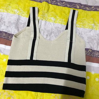 Áo croptop len dệt kim