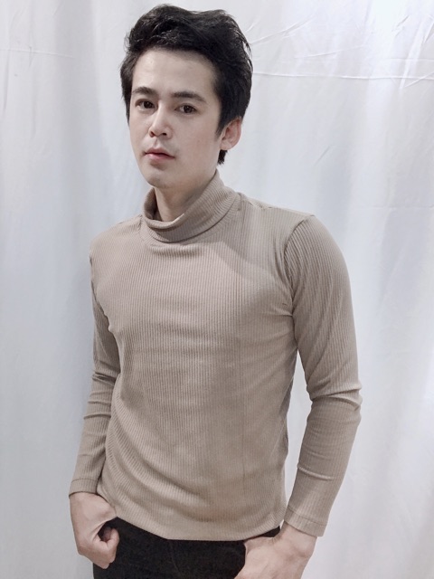 Áo thun gân cổ lọ | BigBuy360 - bigbuy360.vn