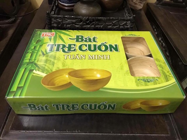 Bát tre cuốn sơn mài.