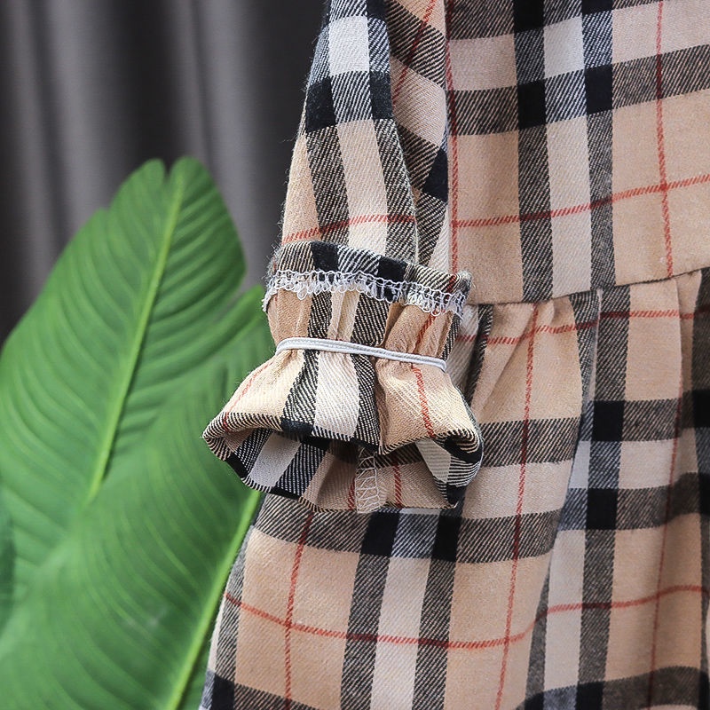 Đầm   tay dài cổ búp bê họa tiết sọc caro với gấu trang trí dành cho bé gái 0-4 tuổi