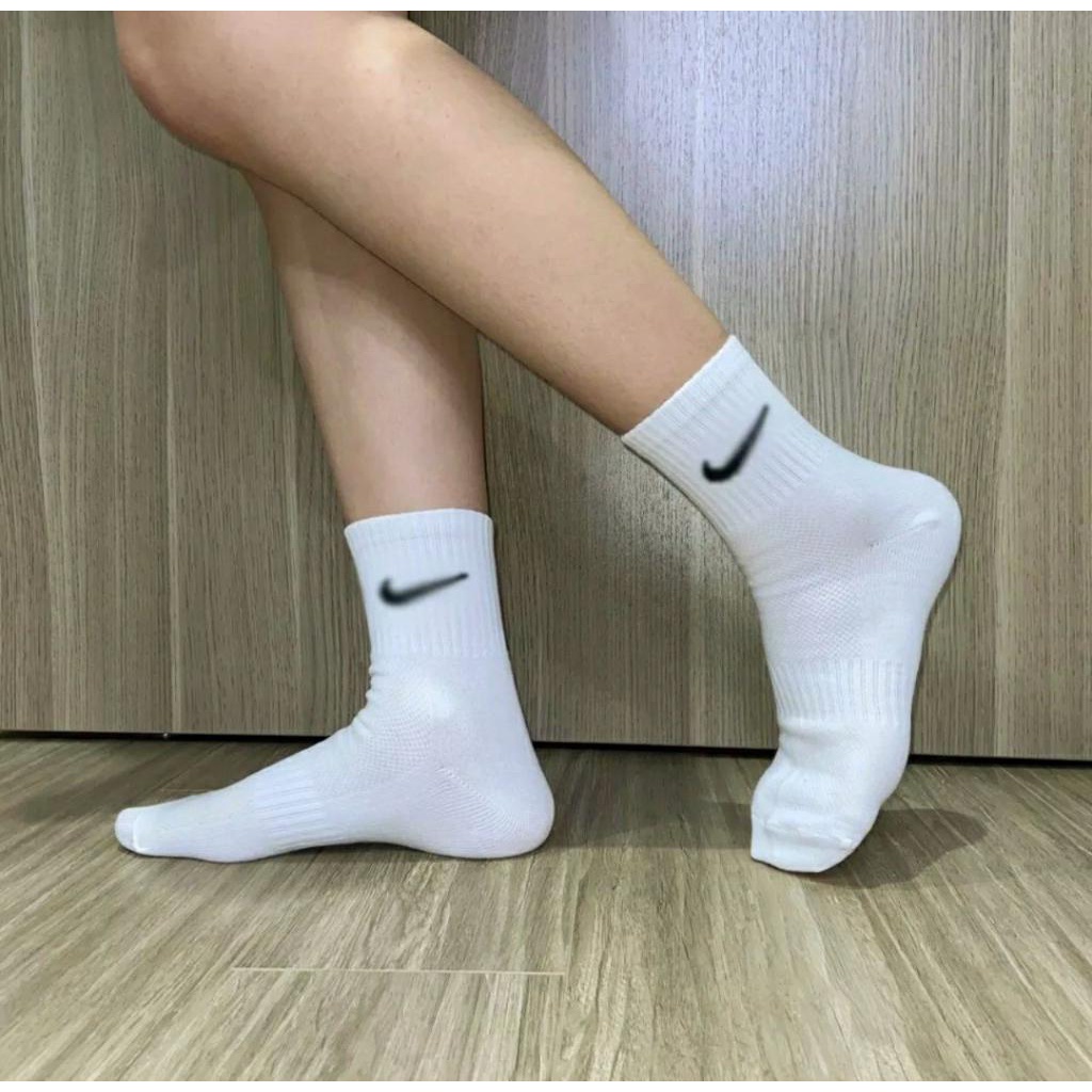 Tất Vớ Thể thao Nike Trắng Đen Cổ Ngắn- Cao Vải Cotton