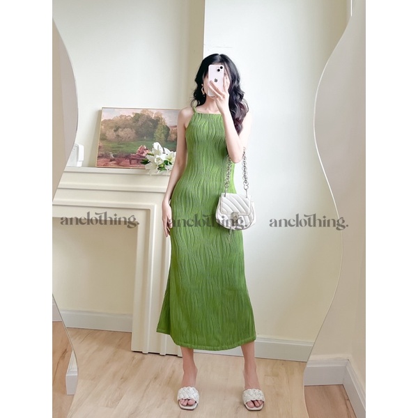 ĐẦM THUN BODY CỔ YẾM