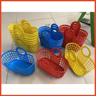 Làn nhựa, giỏ nhựa đồ chơi cho bé