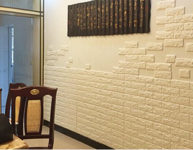 Xốp dán tường giả gạch kích thước 70.77cm