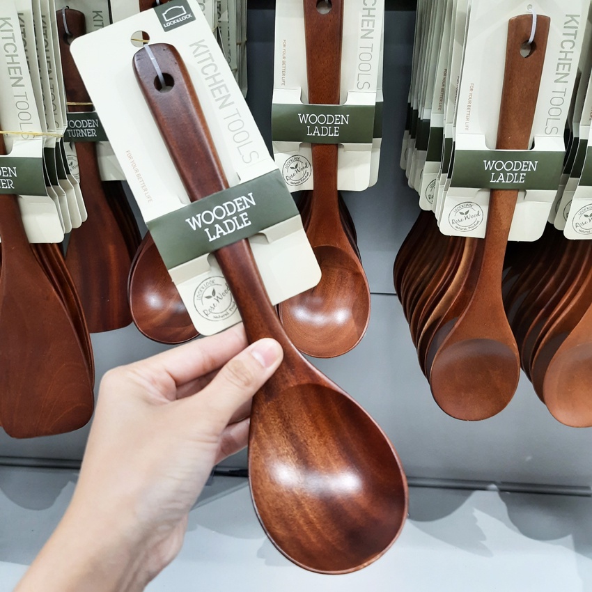 Muỗng bằng gỗ Rose Wood Lock&Lock F00090