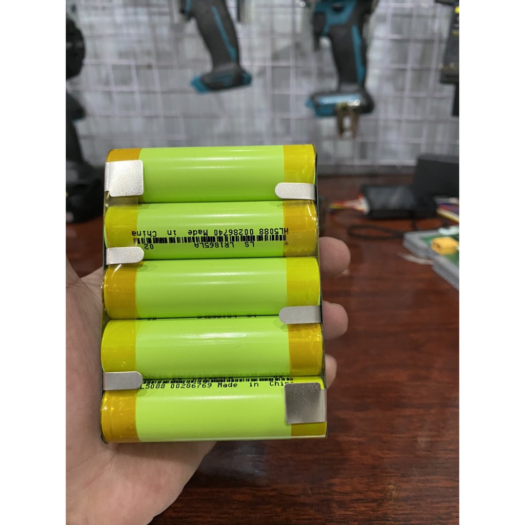 BN. Khối Pin 18v 5s-2p Makita 4000mah sạc adapter xả 20c