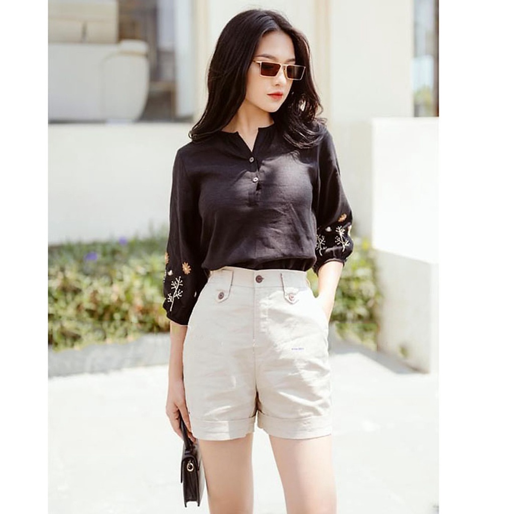 Áo kiểu nữ linen tưng premium cổ V tay lỡ thêu hoa trẻ trung - Đen
