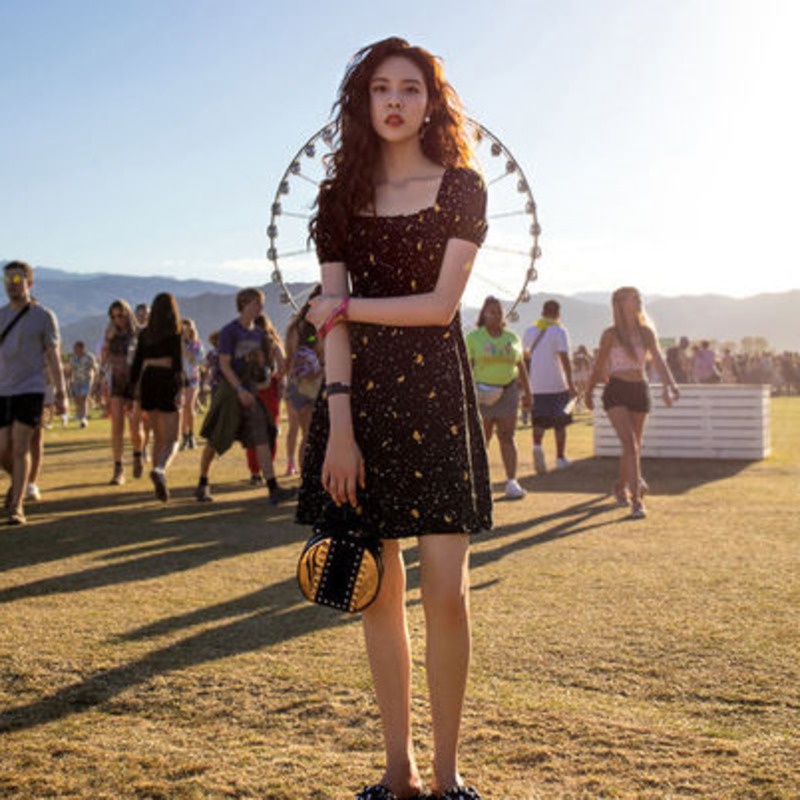 Đầm Tay Ngắn Cổ Vuông Họa Tiết Hoa Thời Trang Hàn Quốc Xinh Xắn Cho Nữ