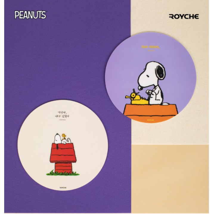 Tấm lót chuột hình chó Snoopy hai màu xinh xắn