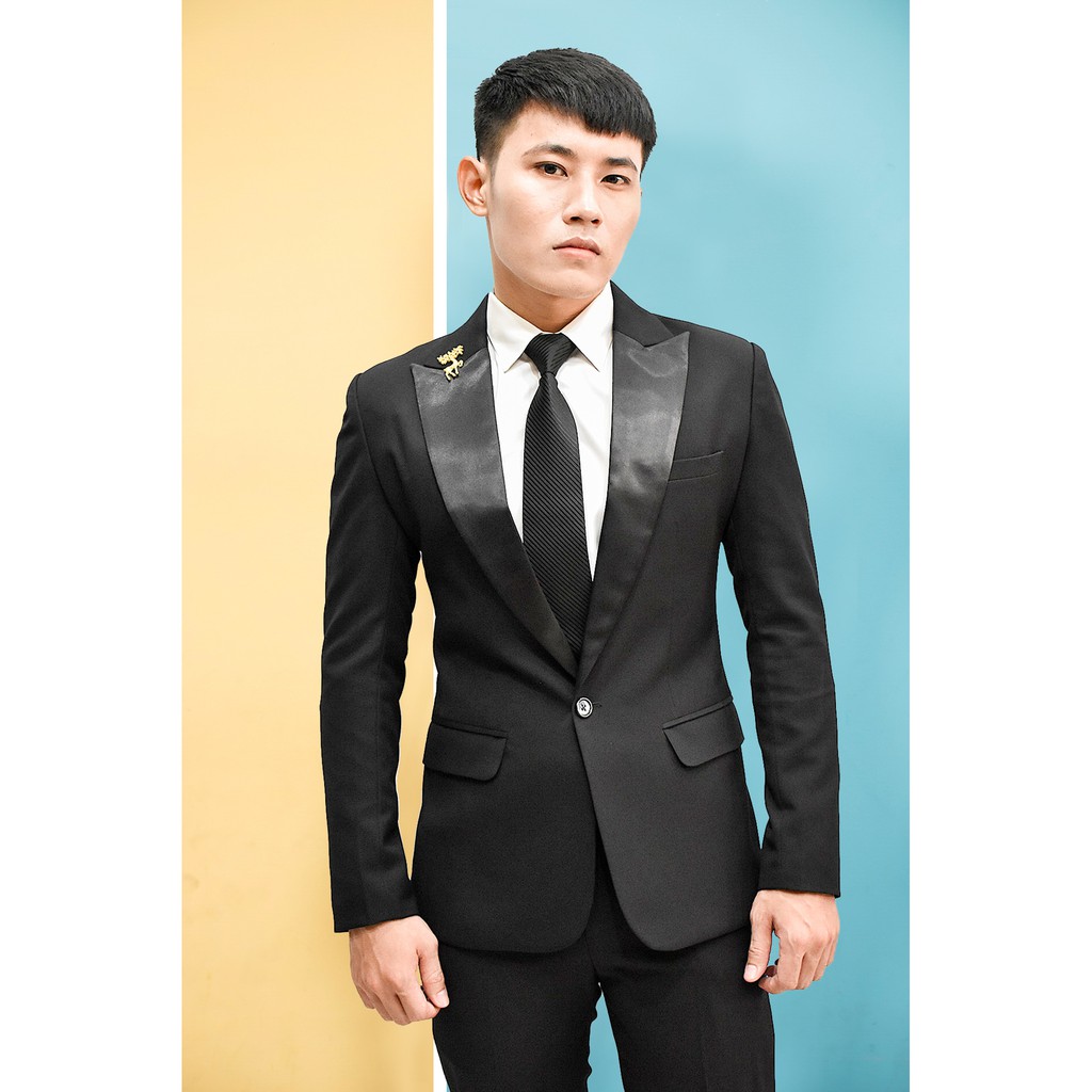Bộ vest nam màu đen phối ve phi đen kèm cà vạt nơ