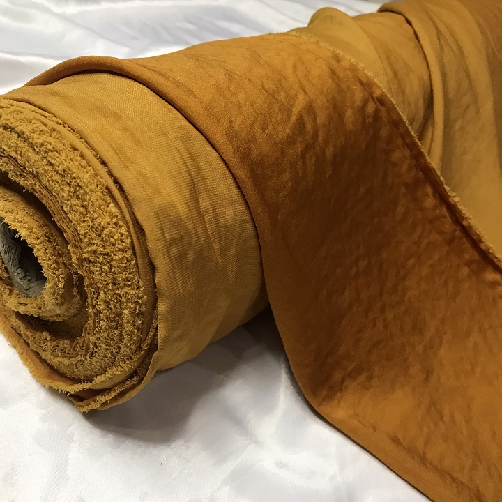 Vải Lụa Tằm Nhăn Vàng Nghệ Khổ 1m5 - Chất Mịn Rũ, Co Giãn - May Áo Dài, Đồ Bộ, Thiết Kế