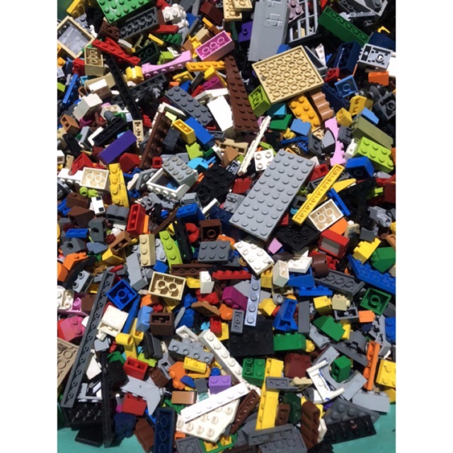 Gạch lêgo loại nhỏ chính hãng, gạch xếp hình, hàng bán theo kg, đã vệ sinh.