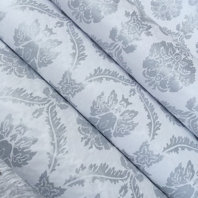 Decal Dán Tường Nhiều Màu Phối Họa Tiết Sang Trọng