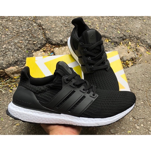 SALE SỐCGIÀY ULTRABOOST 4.0 S.F Đen trắng loại đẹp size 36-&gt;43