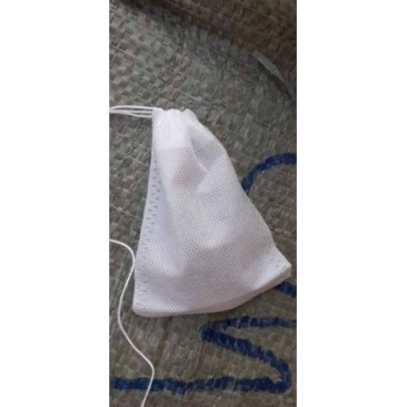 100 túi lọc trà, đựng gia vị nấu ăn như phở, bún không dệt có dây rút kích thước 8x10cm.