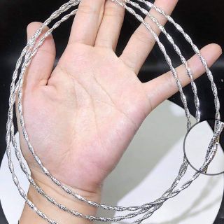 kiềng cổ bạc kiểu xoắn