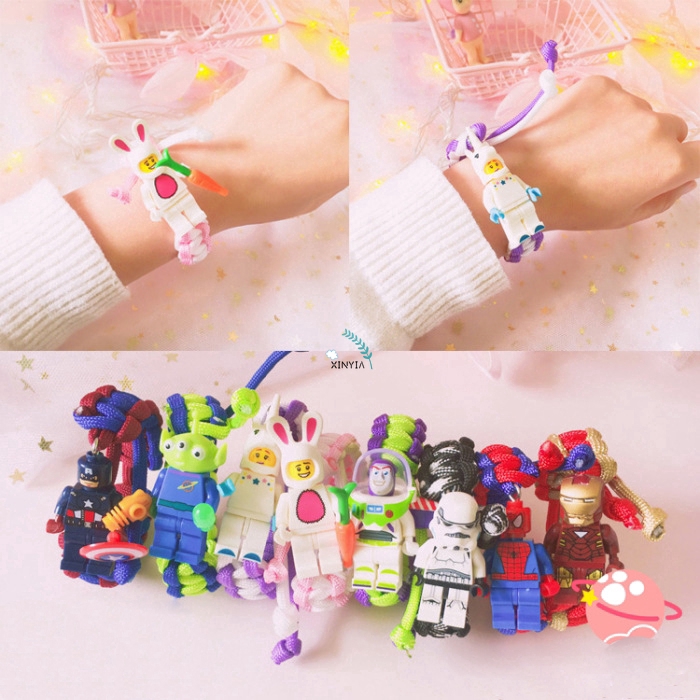 Vòng tay đan dây mặt nhân vật hoạt hình