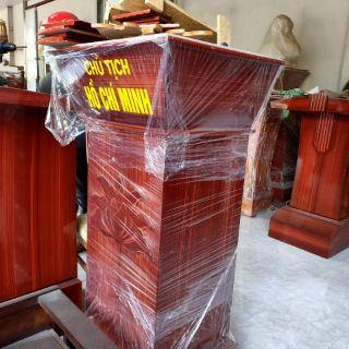 Bục tượng bác hồ