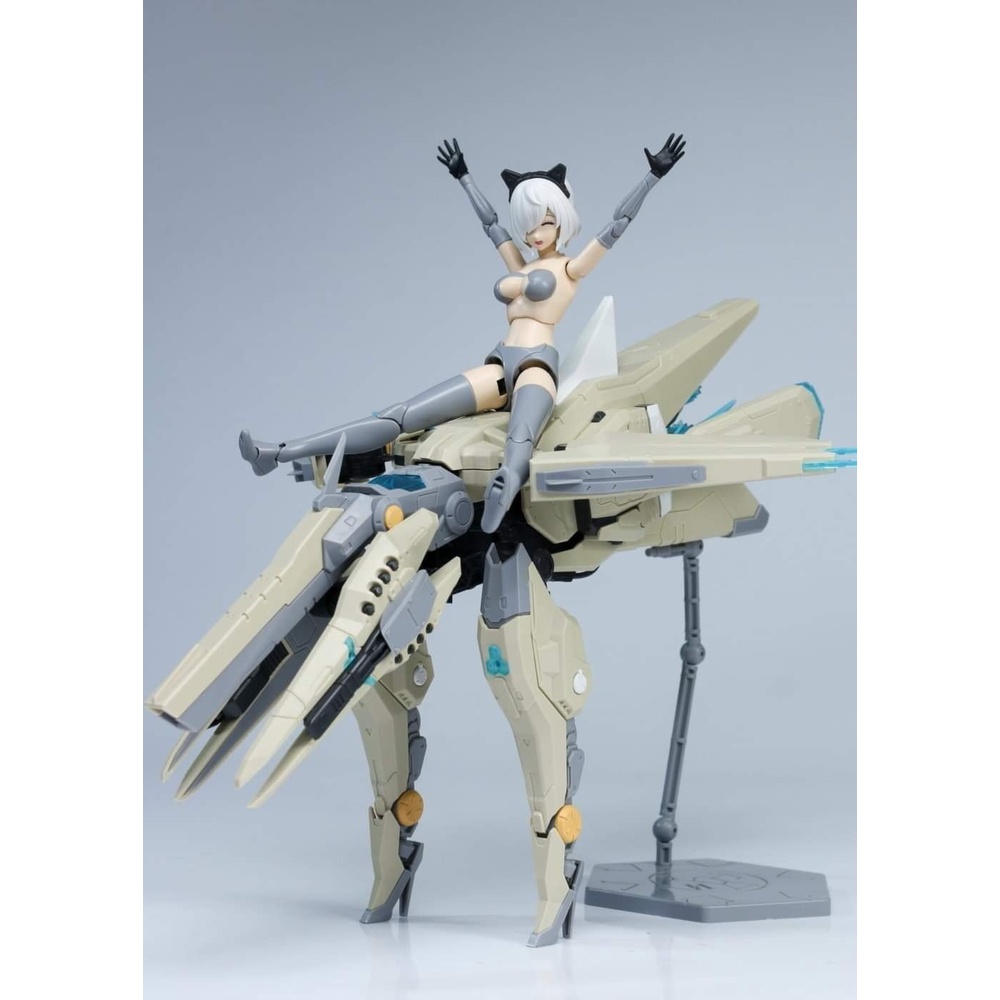 Mô Hình Lắp Ráp The Hunter's Poem 1/12 Artemis & Fafner SUYATA