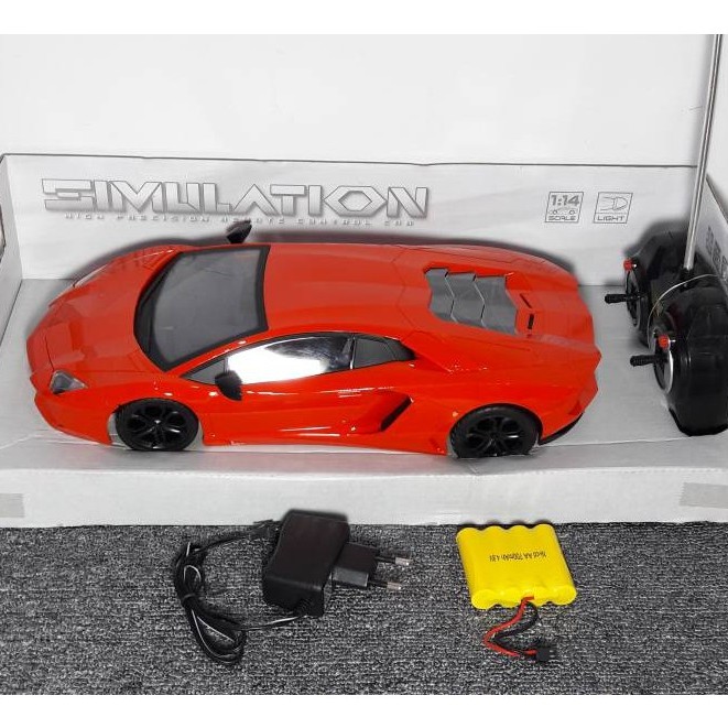 Xe điều khiển lamborghini 4channel có đèn pin 1:14 - 666-365A không có hộp ban đầu