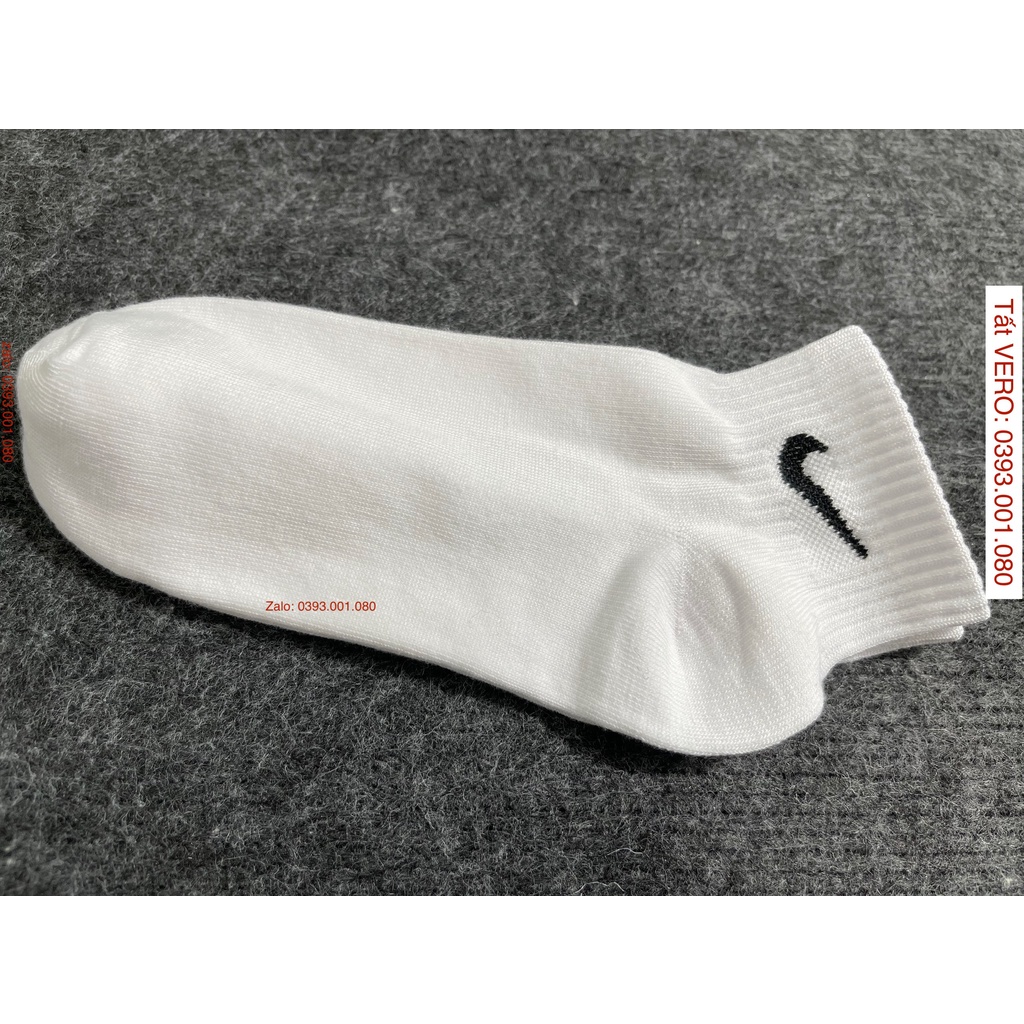 TẤT NIKE TRẮNG ĐEN CỔ NGẮN