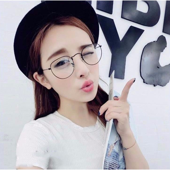Mắt kính ngố gọng cận Nobita nam-nữ thời trang