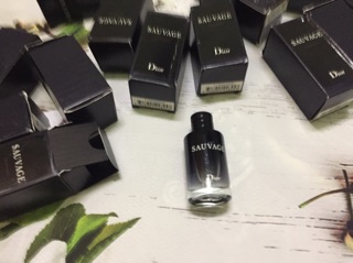 Nước hoa mini Dior Sauvage 10ml