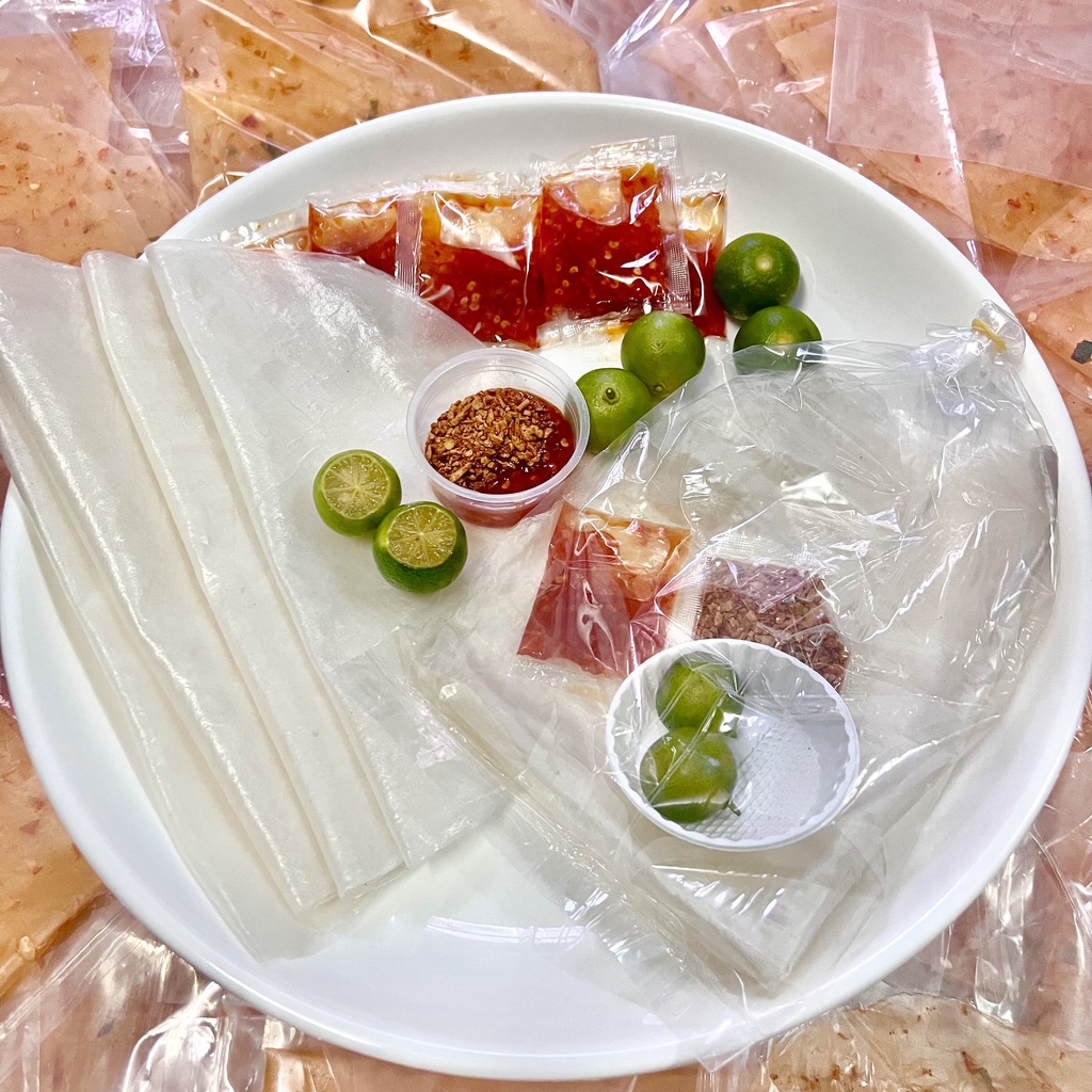 Bánh Tráng Ớt Rim Mật Ong - Bánh Tráng Phơi Sương Ớt Rim Mật Ong Chấm Tắc Siêu Ngon LiliFood