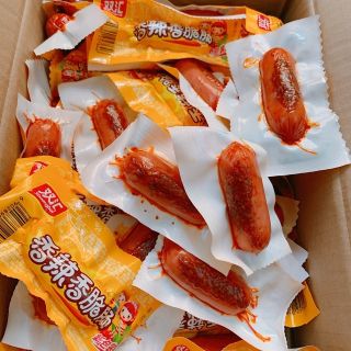 Sỉ XÚC Xích cay ăn liền 1 thùng 60 cái