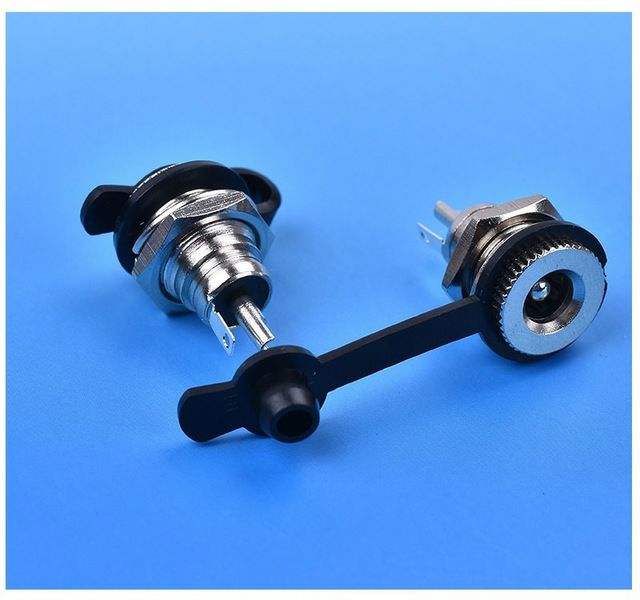 Achun.vn - 01 JACK GỒM 4 MÓN CỔNG SẠC NỮ DC-5.5*2.1mm CHỊU DÒNG TỐI ĐA 10A