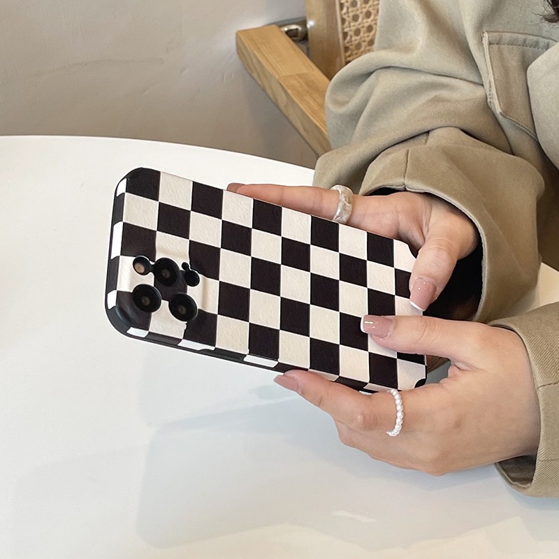 Simple black and white checkerboard lattice lambskin phone case For iPhone 12 Pro Max 12Pro 12 Mini iPhone SE2020 11Pro Max 11Pro 11 iX XR XS Max 7 8 Plus Full Coverage case