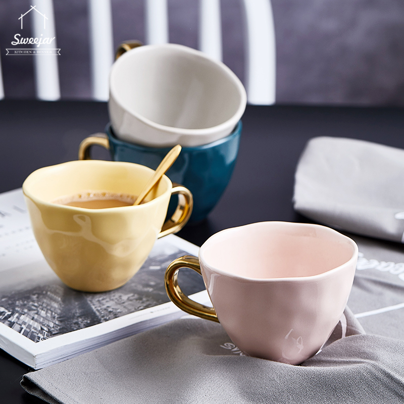 Ly uống cà phê SWEEJAR có tay cầm bằng sứ tiện dụng