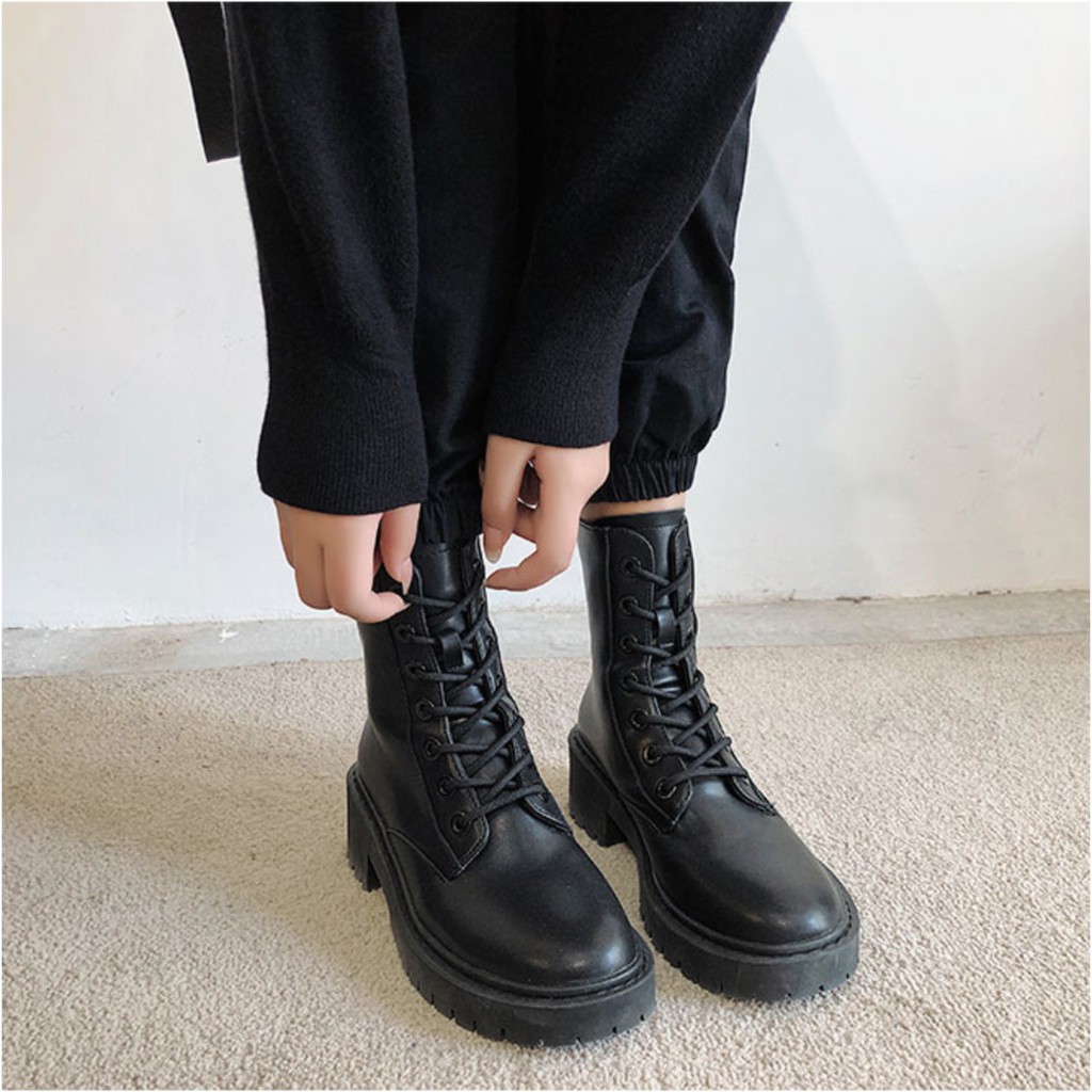 GIÀY BOOTS NỮ DA PU SIÊU ĐẸP- GIÀY BOOST NỮ 7 NÚT | GIÀY NỮ ULZZANG STYLE