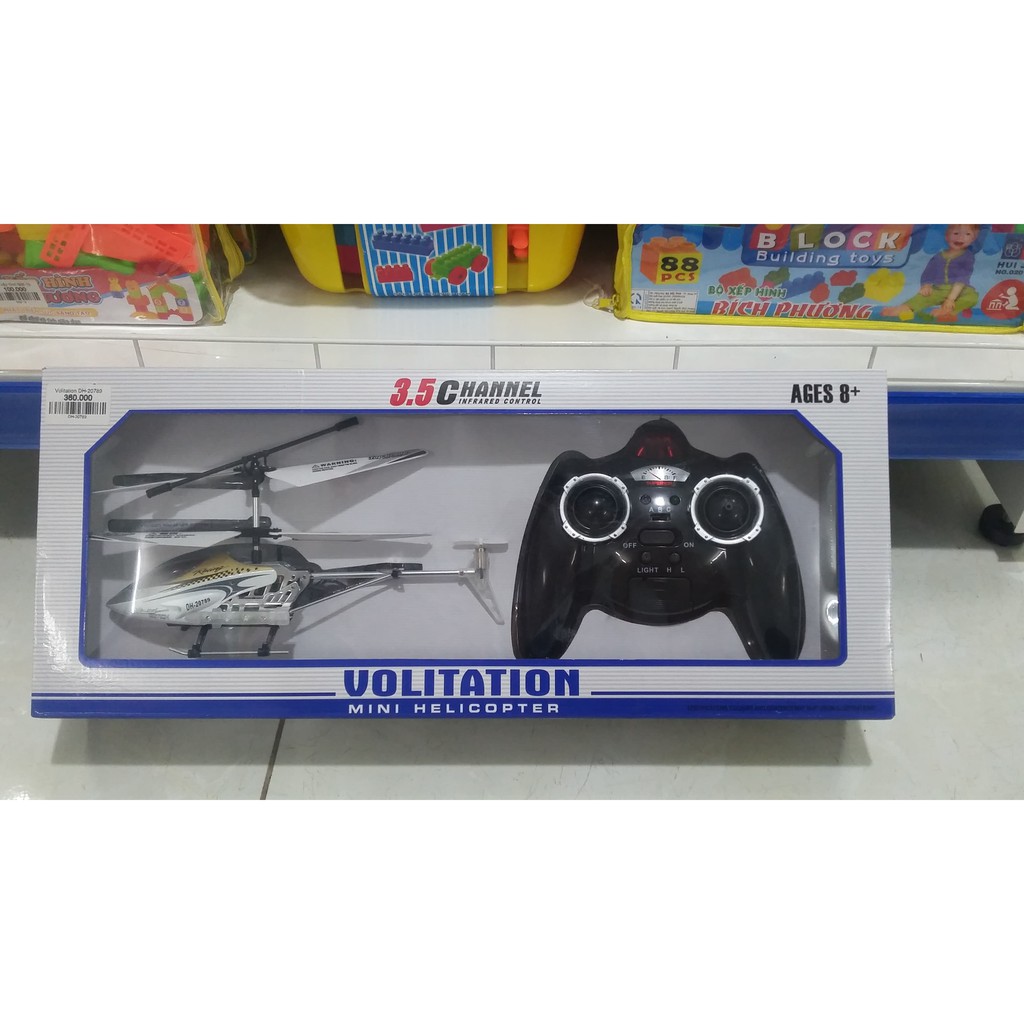 máy bay điều khiển