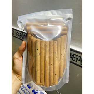 Bánh Ống Mè Dài Bisushop