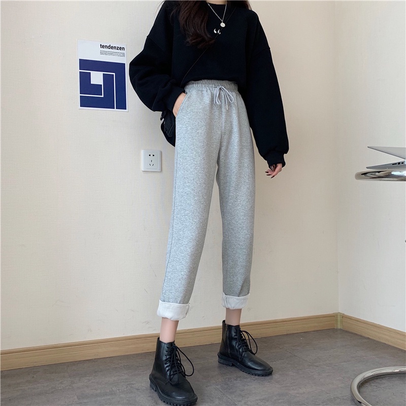 Quần dài phối cà vạt phong cách Hàn quốc