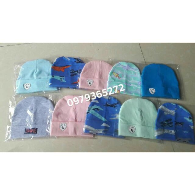 1chiếc mũ nỉ cotton cho bé