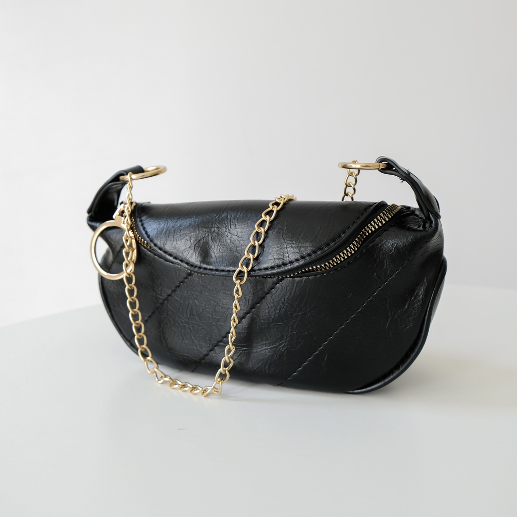 Túi Minky Black Leather | HQ3335 | Lana Official