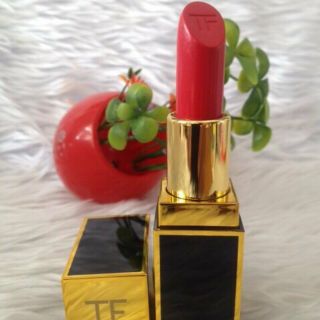 Son Tom Ford Tông Đỏ