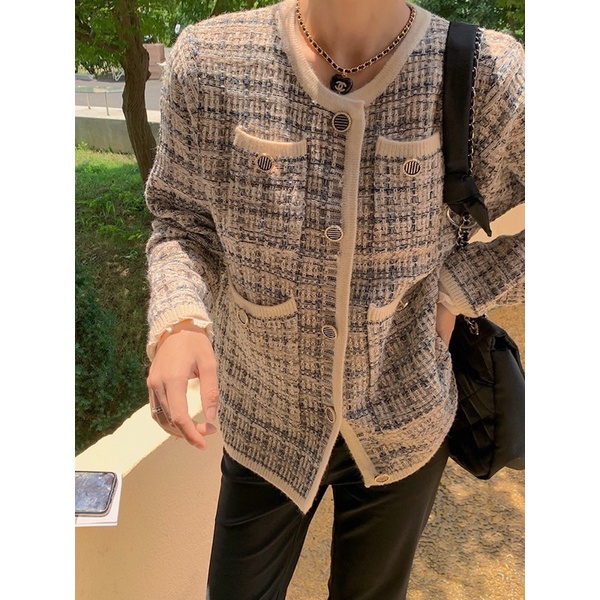 ÁO KHOÁC DẠ LEN BA MÀU TRẮNG XANH ĐEN SANG CHẢNH | BigBuy360 - bigbuy360.vn