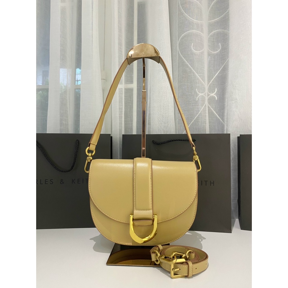 Túi Xách Nữ Đeo Chéo CNK Khuyết Size 23