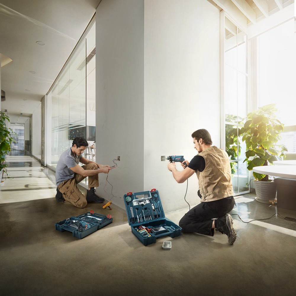 Bộ máy khoan động lực Bosch GSB 550 Electrician