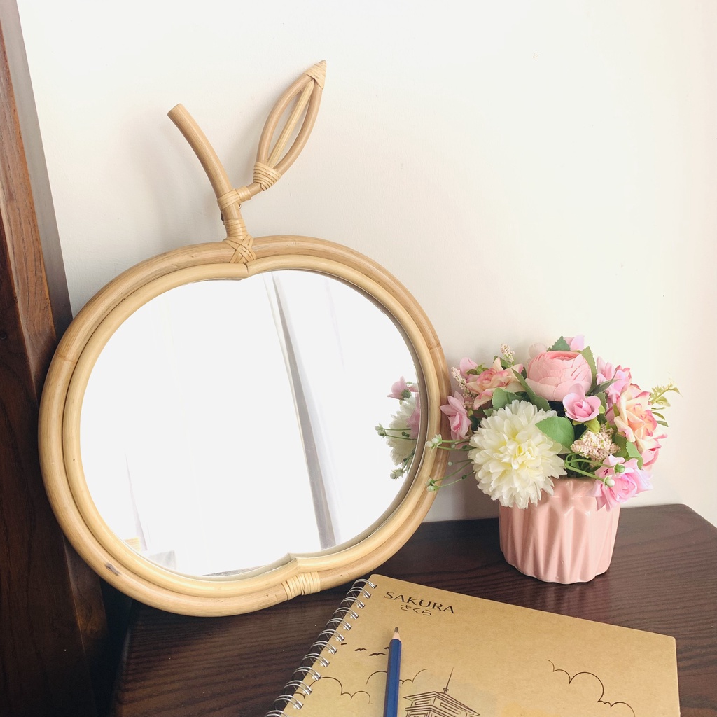 Gương quả táo, gương decor treo tường trang trí phòng, quán cafe, gương mây tre đan hàng xuất khẩu cao cấp
