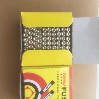 Hộp 100 cầu chì ống 0.5A 5x20mm