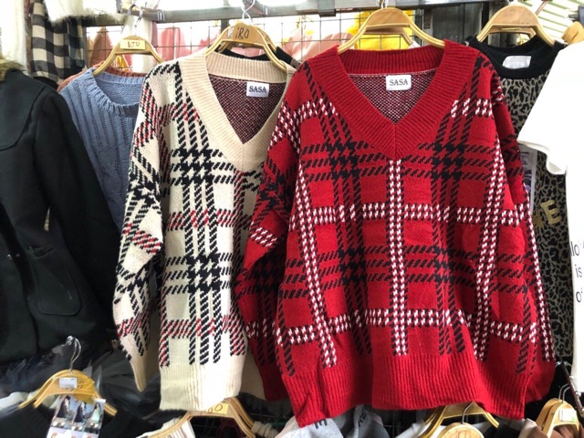 Áo len caro kẻ basic