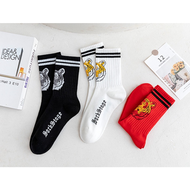 Vớ hình mặt Hổ cao cổ Nam Nữ phong cách thể thao, năng động.