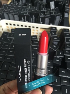 Son môi MAC đủ các màu