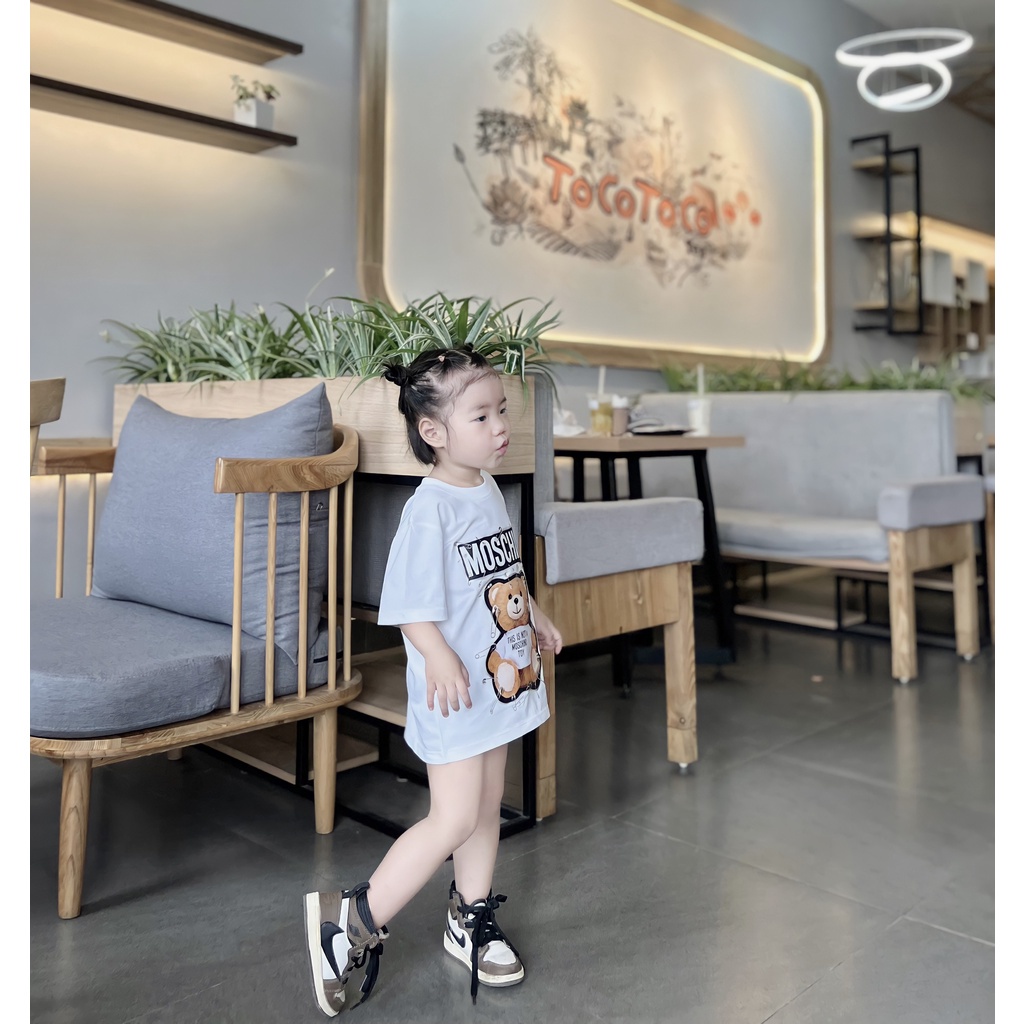 Áo thun tay lỡ MOSCHINO ghim băng cho bé , áo thun trẻ em unisex , TPKIDs